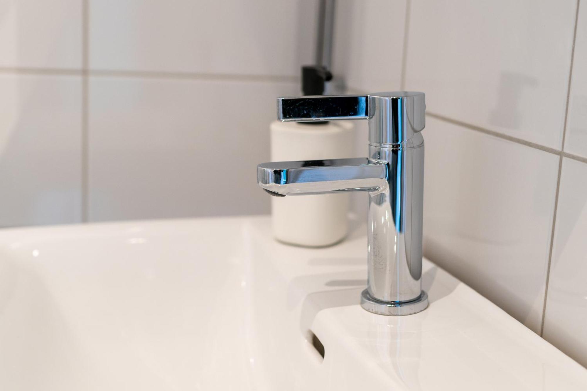 Stockholm Hotel Apartments Sollentuna Ngoại thất bức ảnh
